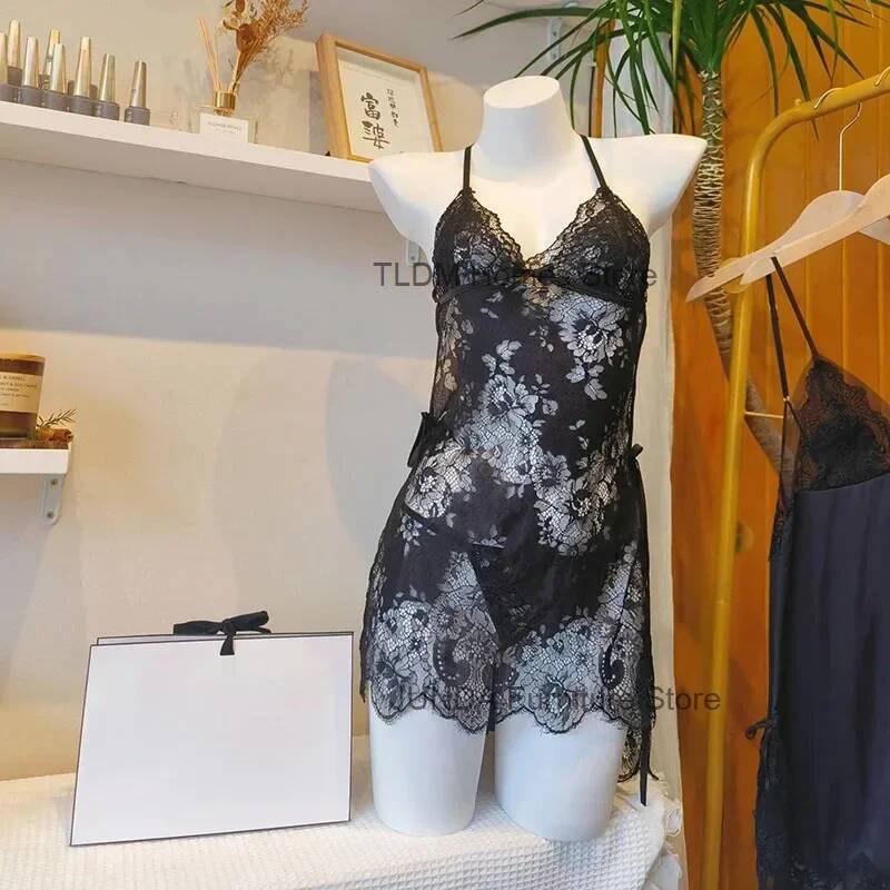 Baby Clothing Store - ハーフ丈下着マネキン 女性用婦人服店 ブラジャー下着ディスプレイモデル ウィンドウ全身ディスプレイスタンド