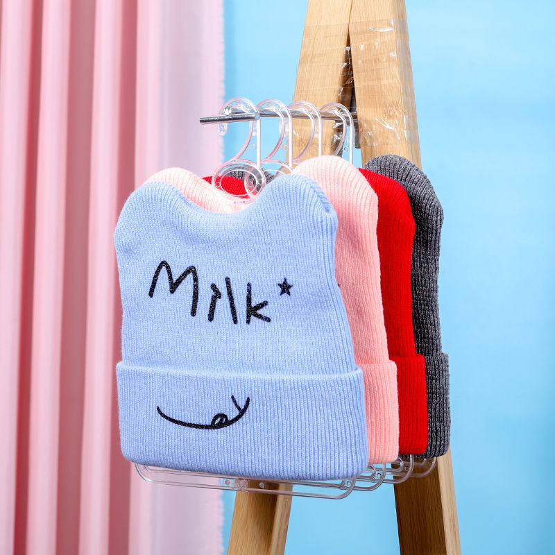 シンプルな帽子ディスプレイラックベビー子供大人ニットヤシホル - Baby Clothing Store のレビューと価格